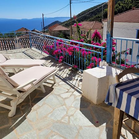 Lovely Traditionnal House With Sea View Tirós Dış mekan fotoğraf