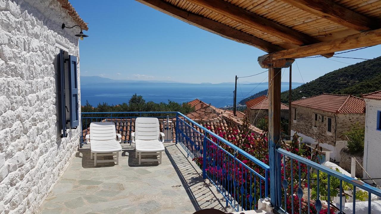 Lovely Traditionnal House With Sea View Tirós Dış mekan fotoğraf