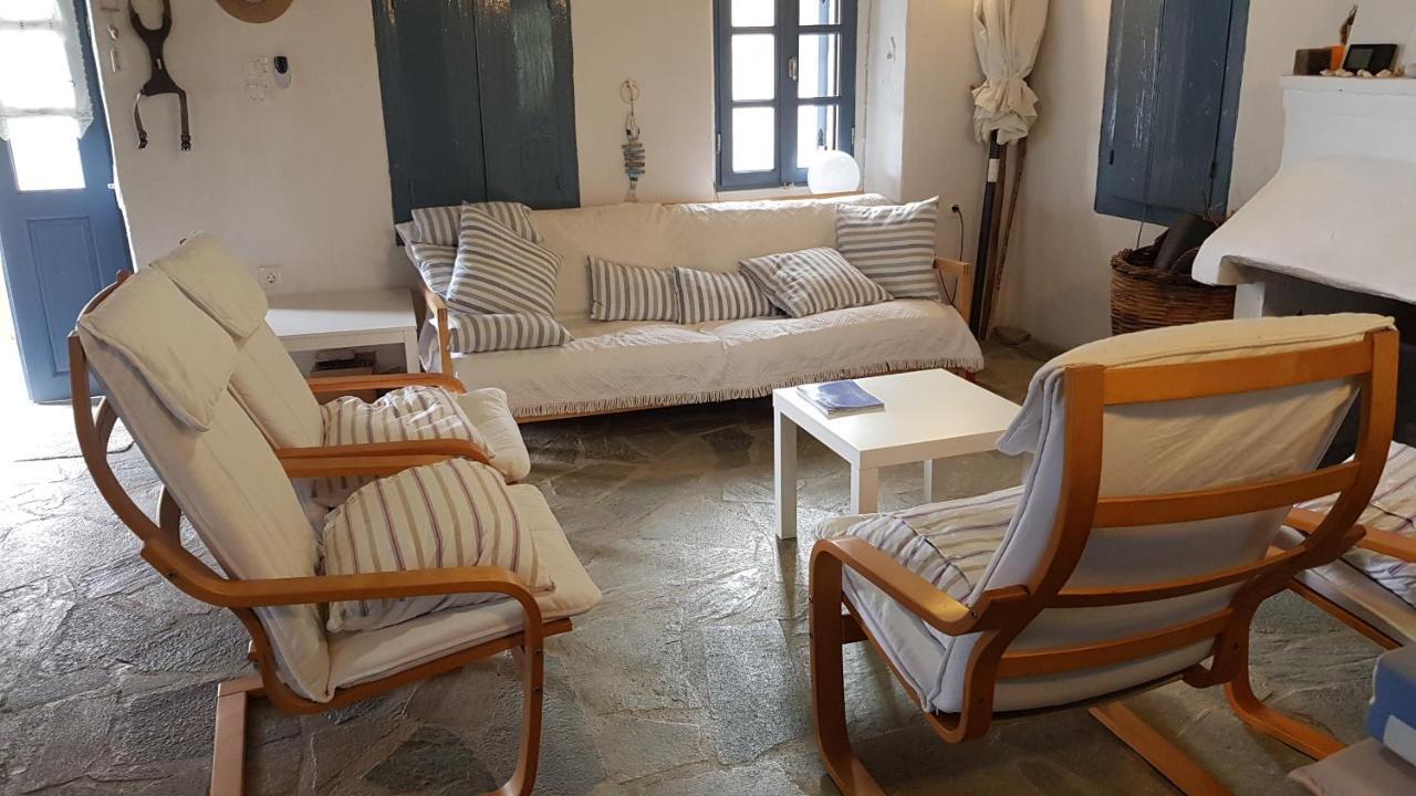 Lovely Traditionnal House With Sea View Tirós Dış mekan fotoğraf