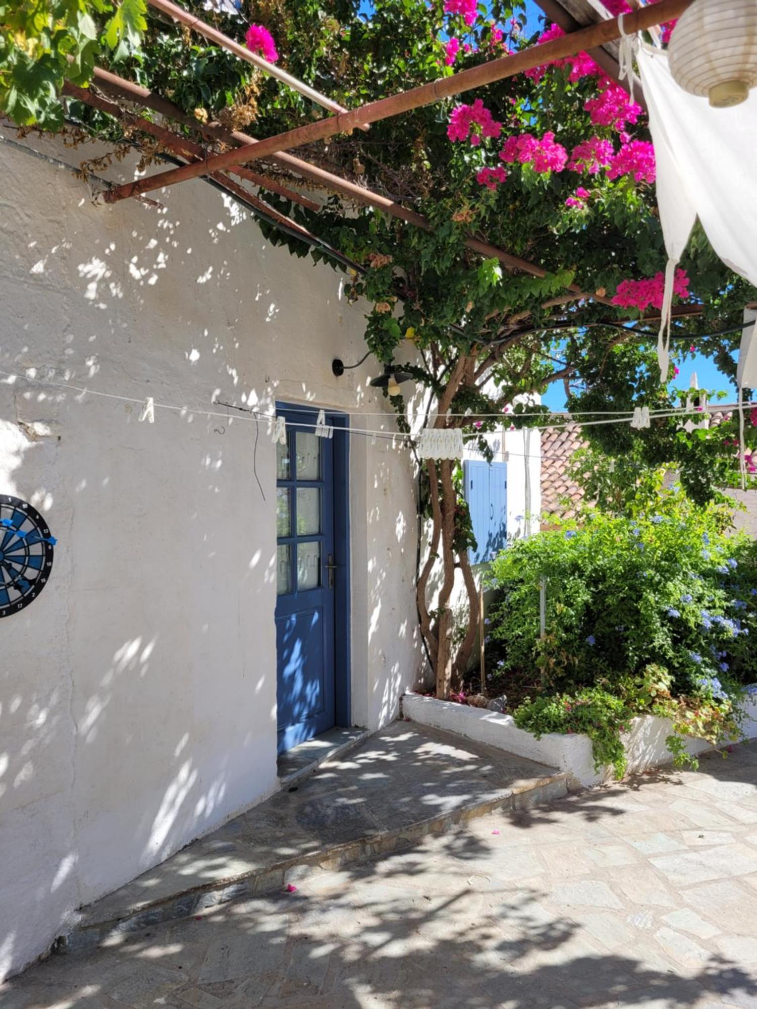 Lovely Traditionnal House With Sea View Tirós Dış mekan fotoğraf