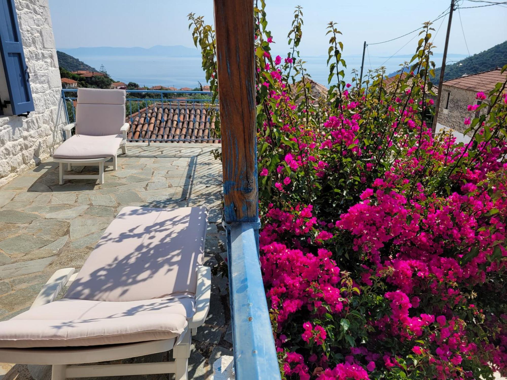 Lovely Traditionnal House With Sea View Tirós Dış mekan fotoğraf