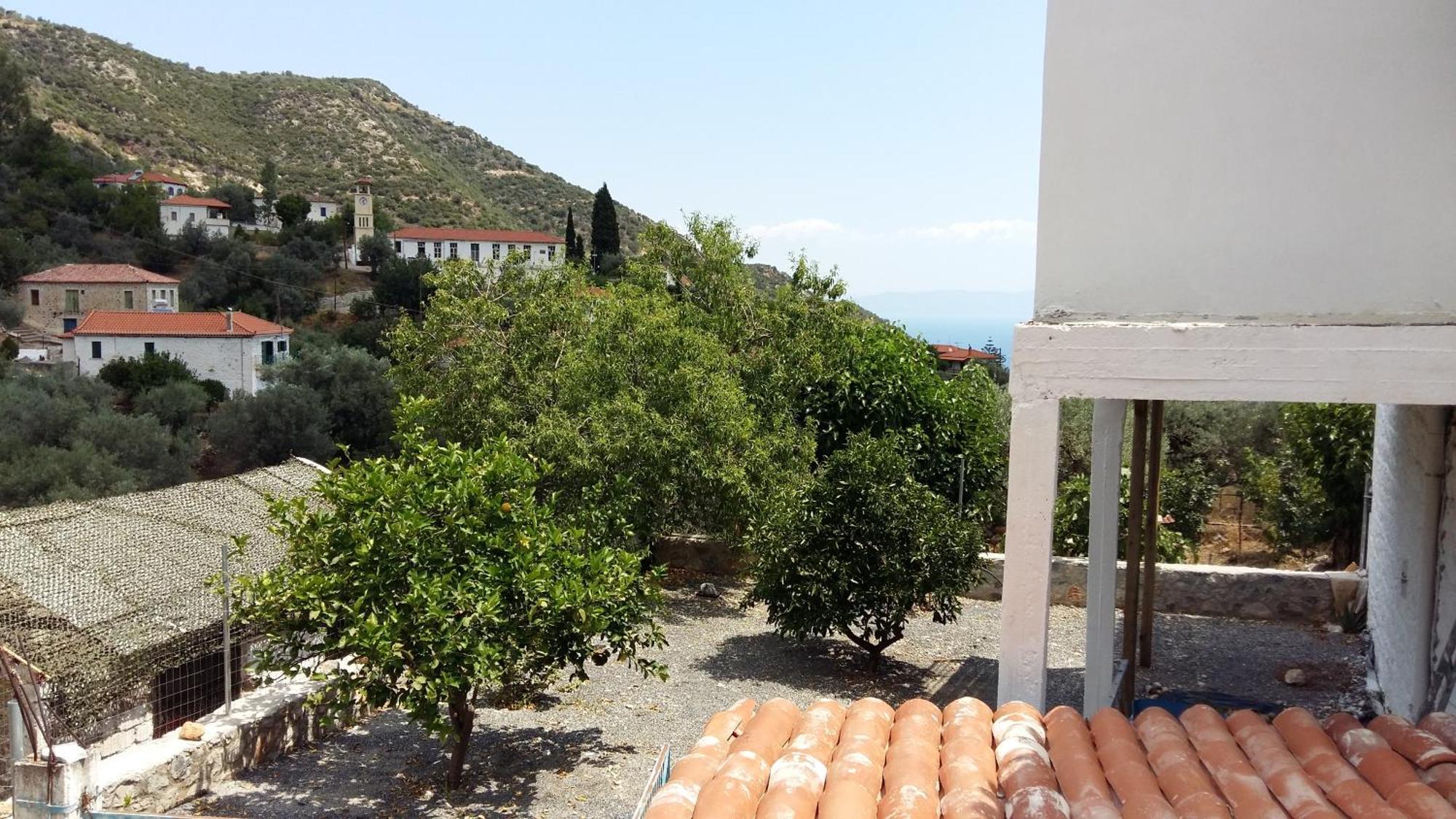 Lovely Traditionnal House With Sea View Tirós Dış mekan fotoğraf