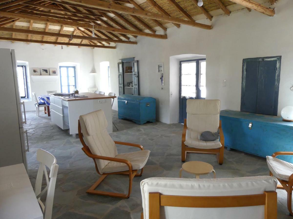 Lovely Traditionnal House With Sea View Tirós Dış mekan fotoğraf